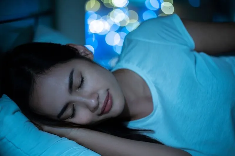 Bí mật đằng sau giấc mơ về người thân và bạn bè